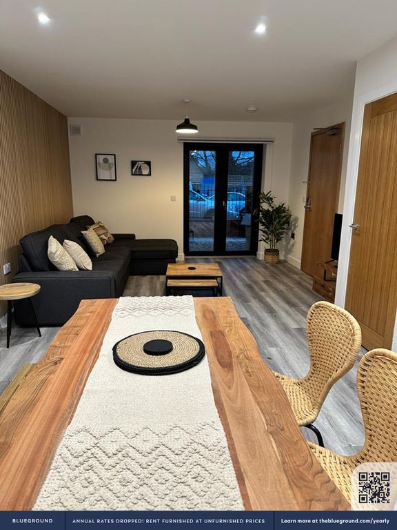 2 bed flat to rentHeadington OX3 photo 3