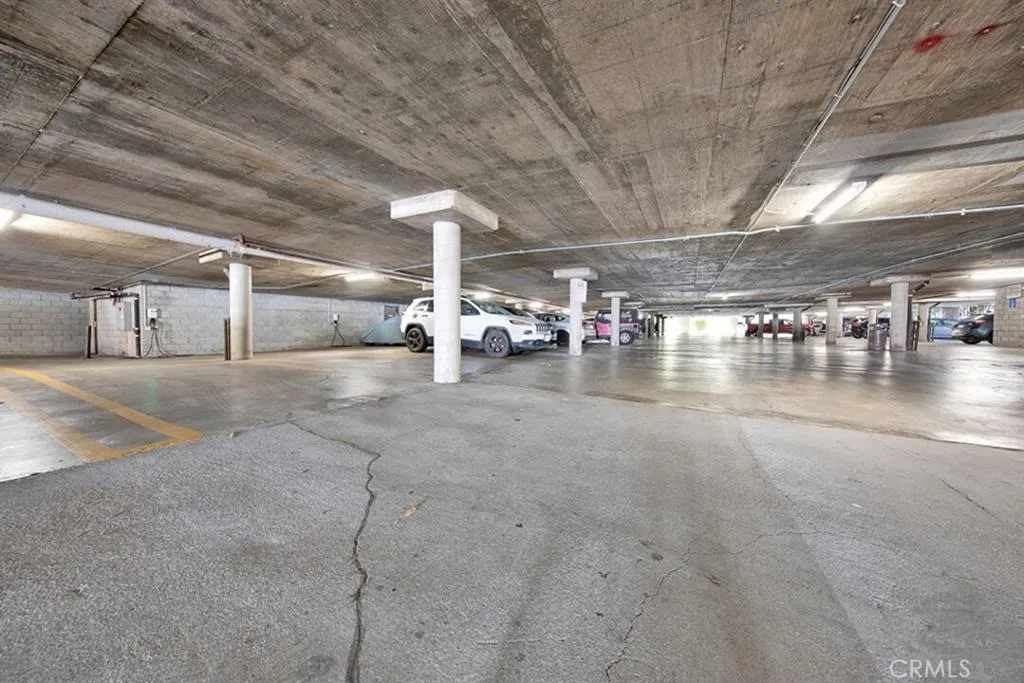 Additional image 57 of 7320 Hawthorn Avenue Unit 318, Los Angeles, CA 90046