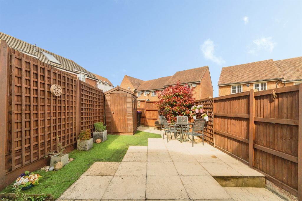Additional image 3 of 3 bed end terrace house for saleStoney Fields, Watton At Stone, Hertford SG14