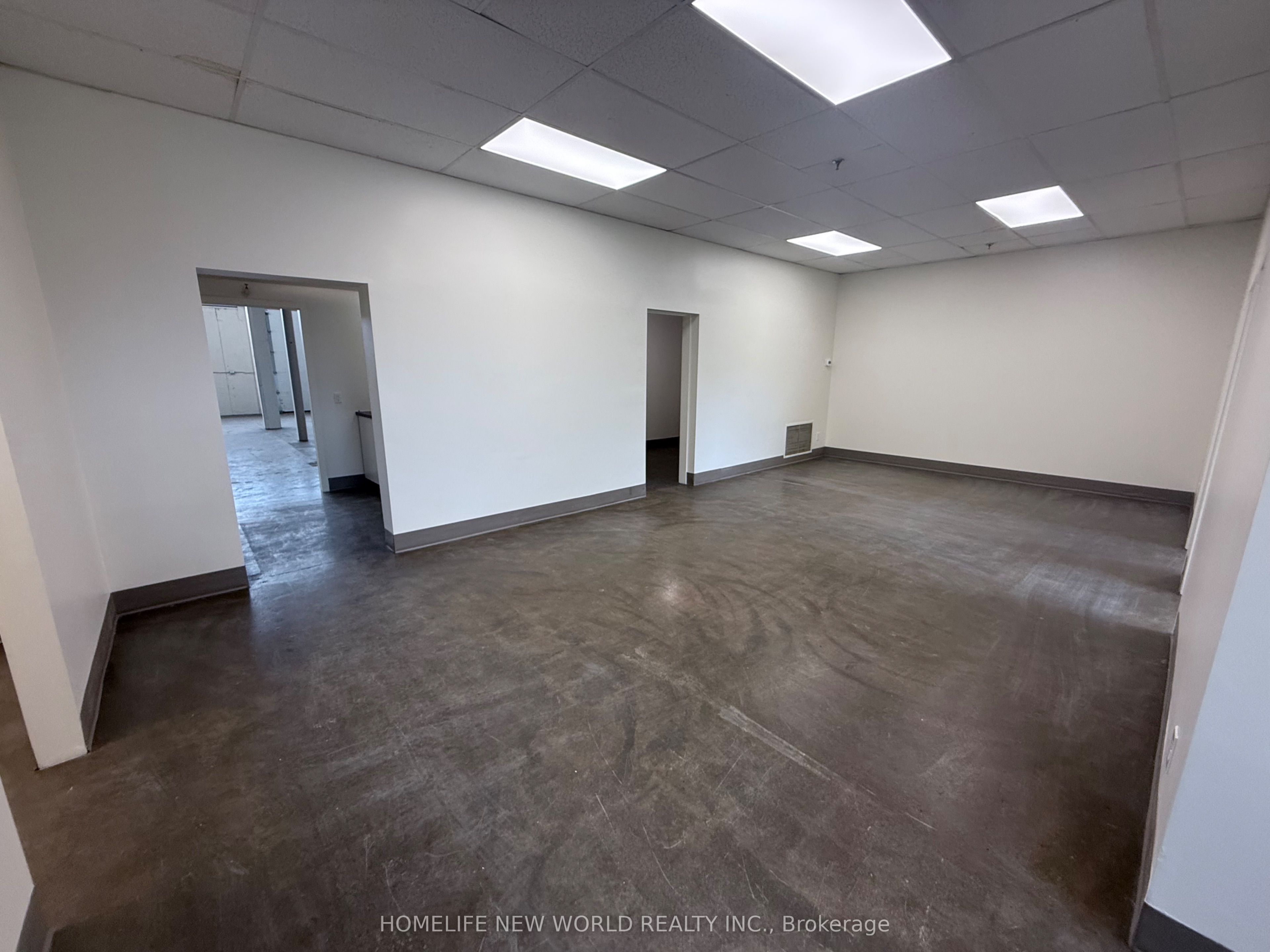 Additional image 4 of 5-131 Sunrise Avenue, Toronto, ON, M4A 1B2