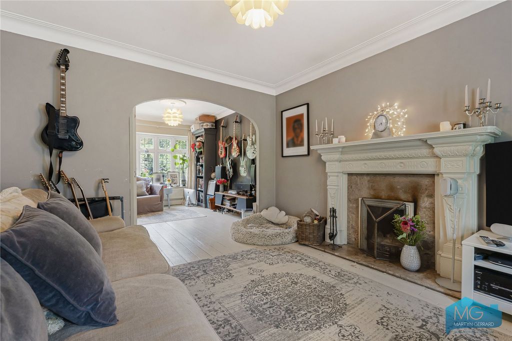 Additional image 5 of 3 bed detached house for saleHendon Wood Lane, Mill Hill, London NW7