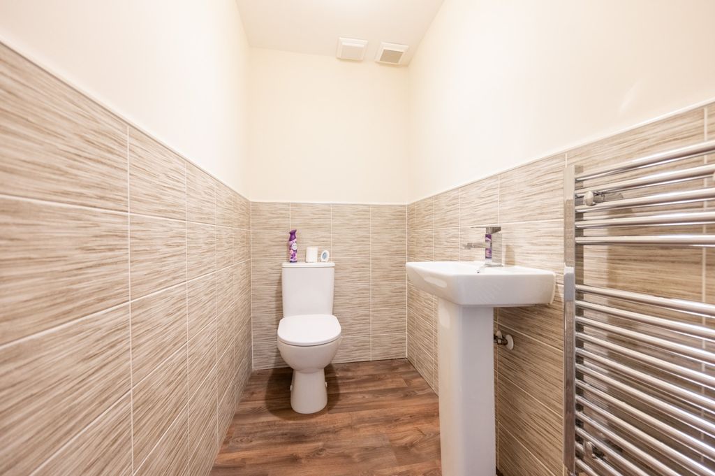 Additional image 13 of 3 bed semi-detached house to rentCorsehill Crescent, Hamilton, South Lanarkshire ML3