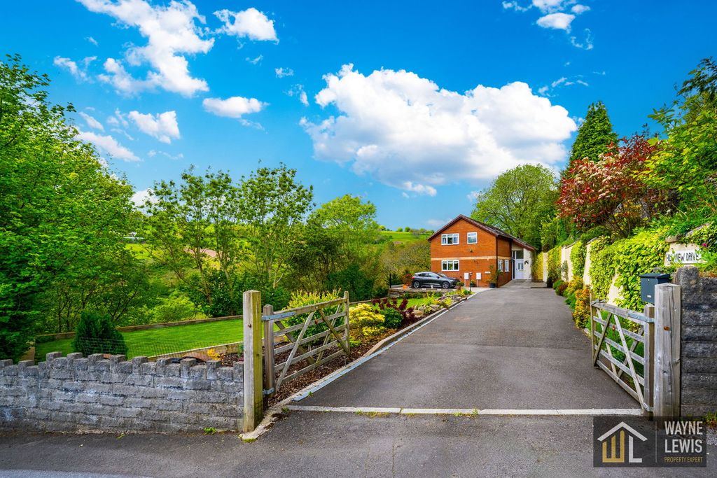 Additional image 3 of 3 bed detached house for saleHill View Drive, Bedlinog, Treharris CF46