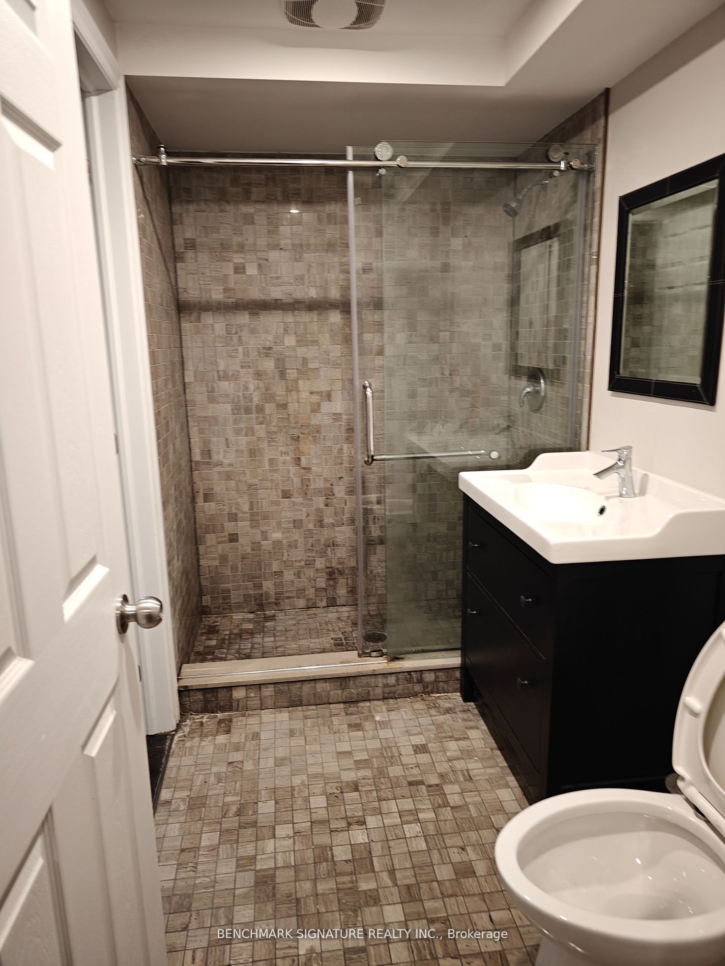 Bsmt-15 Donald Buttress Boulevard W, Markham, ON, L6C 0J6 photo 3