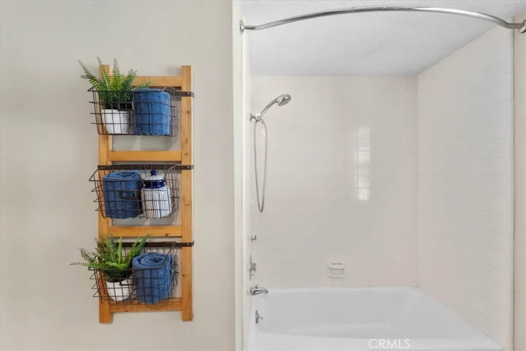 Additional image 25 of 1090 Rivera Dr, Wrightwood, CA 92397