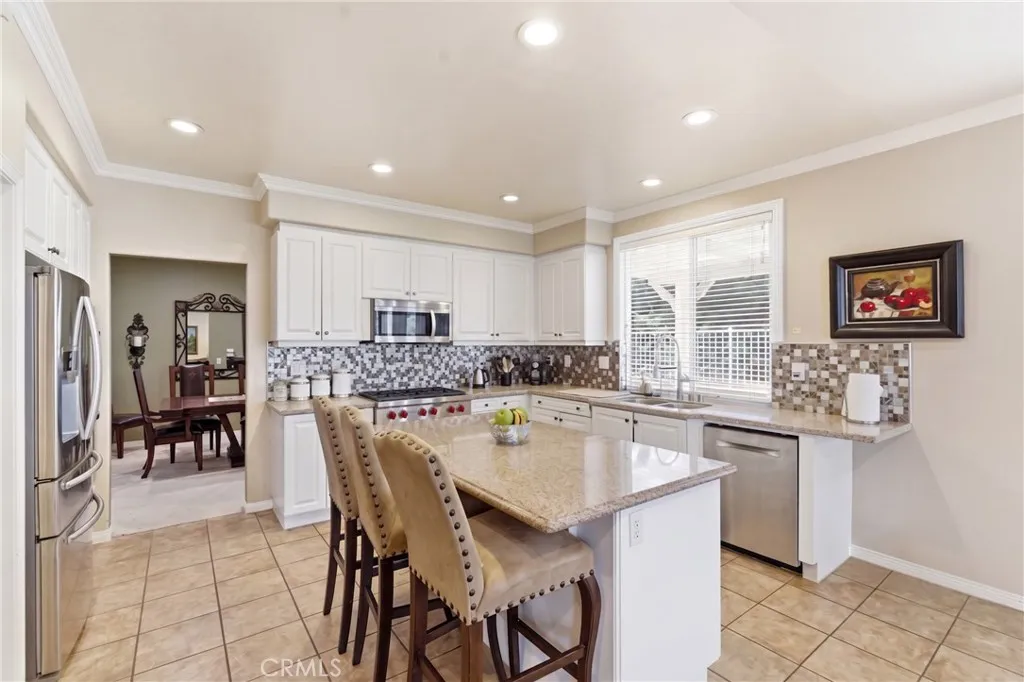 Additional image 60 of 27213 Blueridge Dr, Valencia, CA 91354