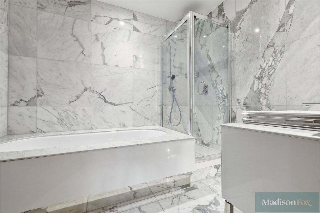 Additional image 66 of 8 bed detached house for saleStradbroke Drive, Chigwell, Essex IG7