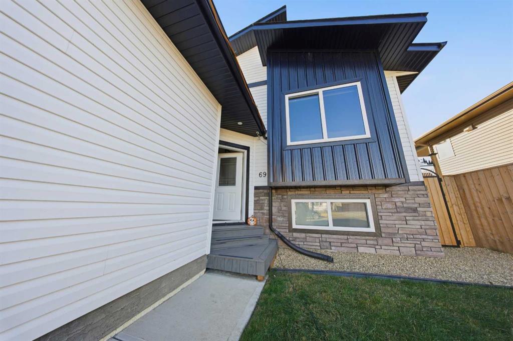 Additional image 5 of 69 Mackenzie Avenue, Lacombe, AB, T4L 0H9