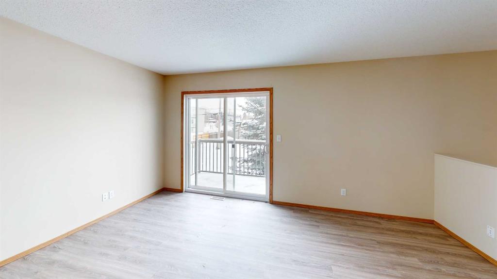 Additional image 3 of B-9911 109 Avenue, Grande Prairie, AB, T8V1R7