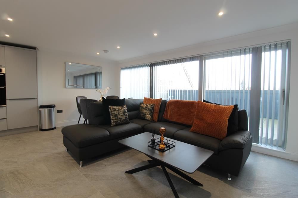 2 bed flat to rentThe Penthouse At Hydro House, Union Street, Aberdeen AB10