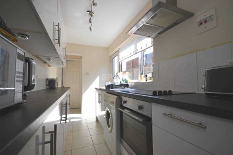 Blenheim Gardens, Reading, Berkshire RG1