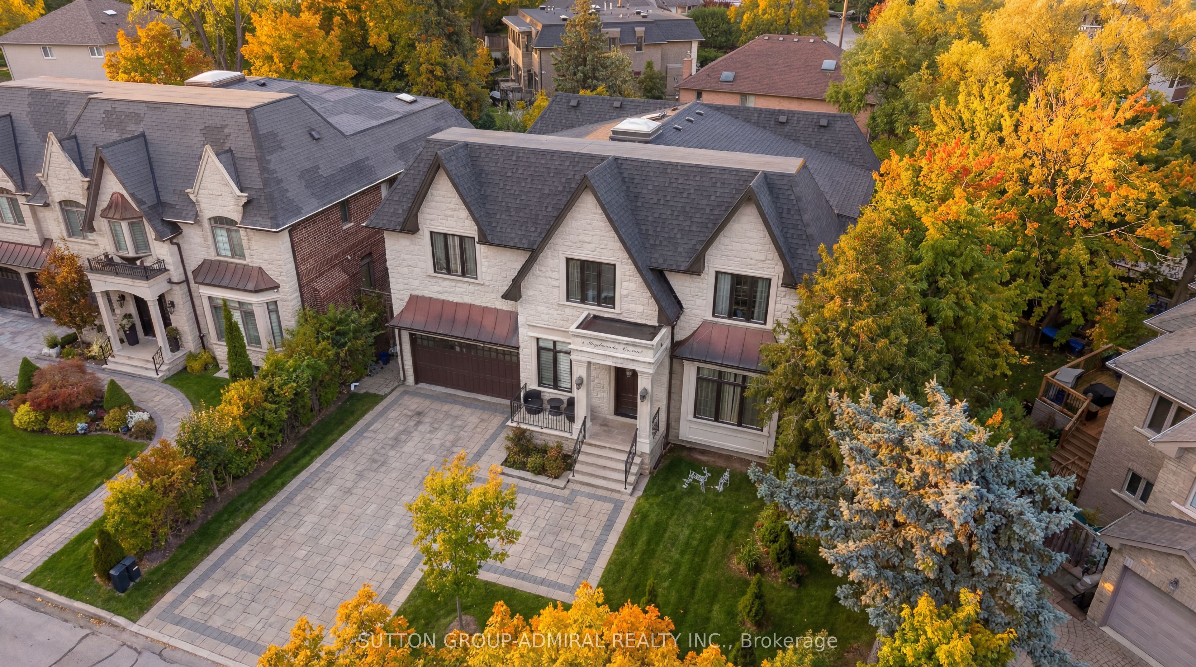 5 Lloydminster Crescent, Toronto, ON, M2M 2R9