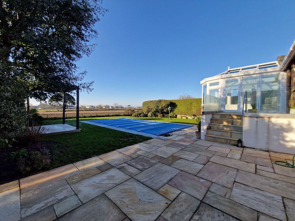 Additional image 19 of 3 bed property to rentLa Rue Du Saut Falluet, St. Peter JE3