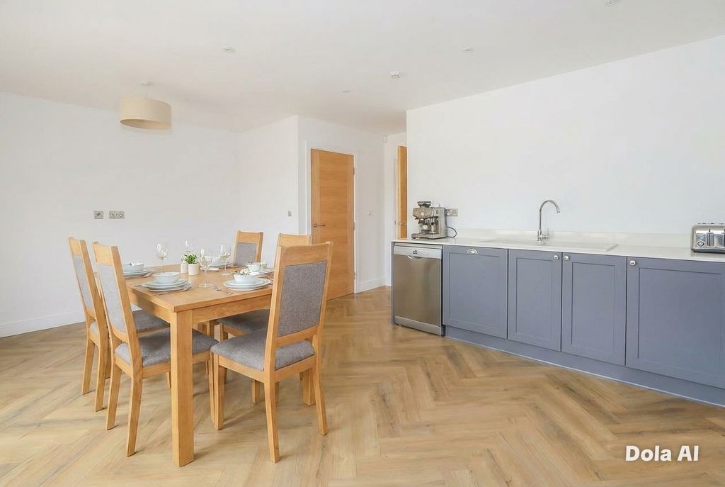 Additional image 6 of 5 bed detached house for saleRookery Road, Lanesfield, Wolverhampton WV4