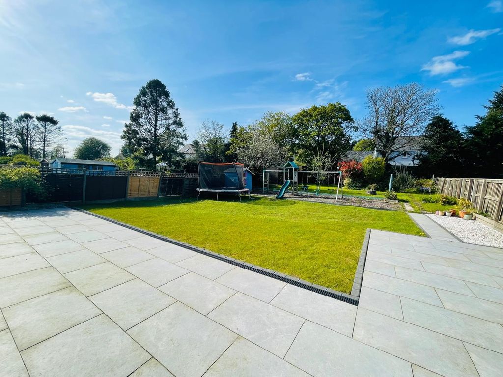 Additional image 9 of 3 bed bungalow to rentNew Road, Kilgetty SA68