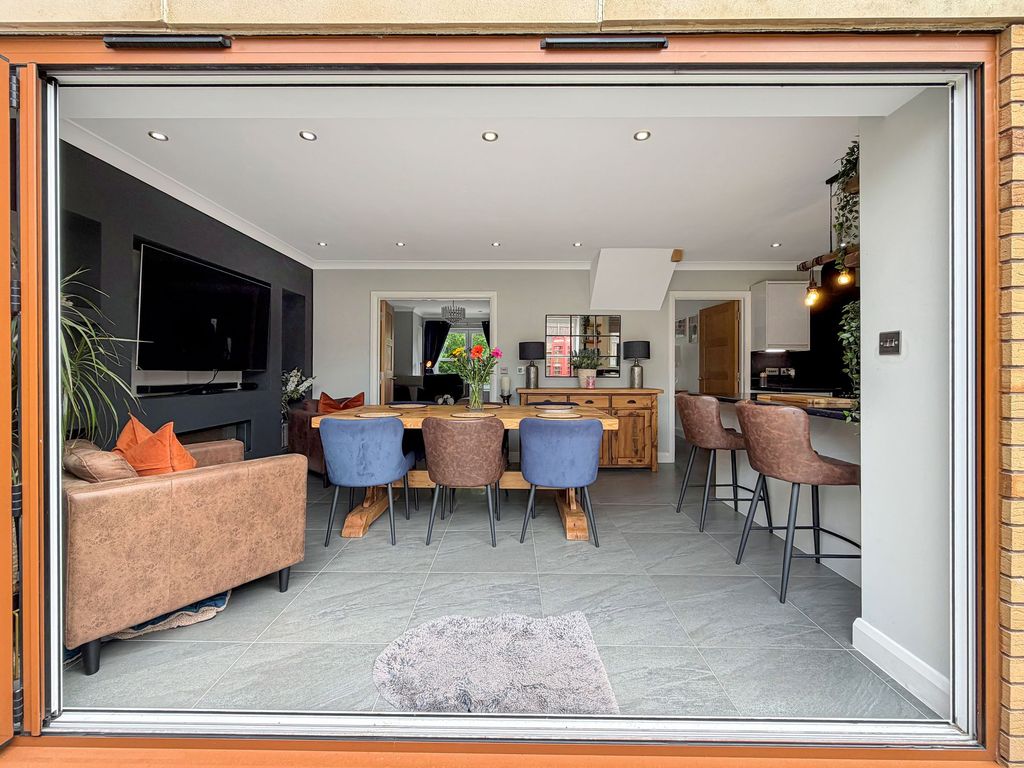 Additional image 15 of 6 bed detached house for saleMountain Road, Caerphilly CF83