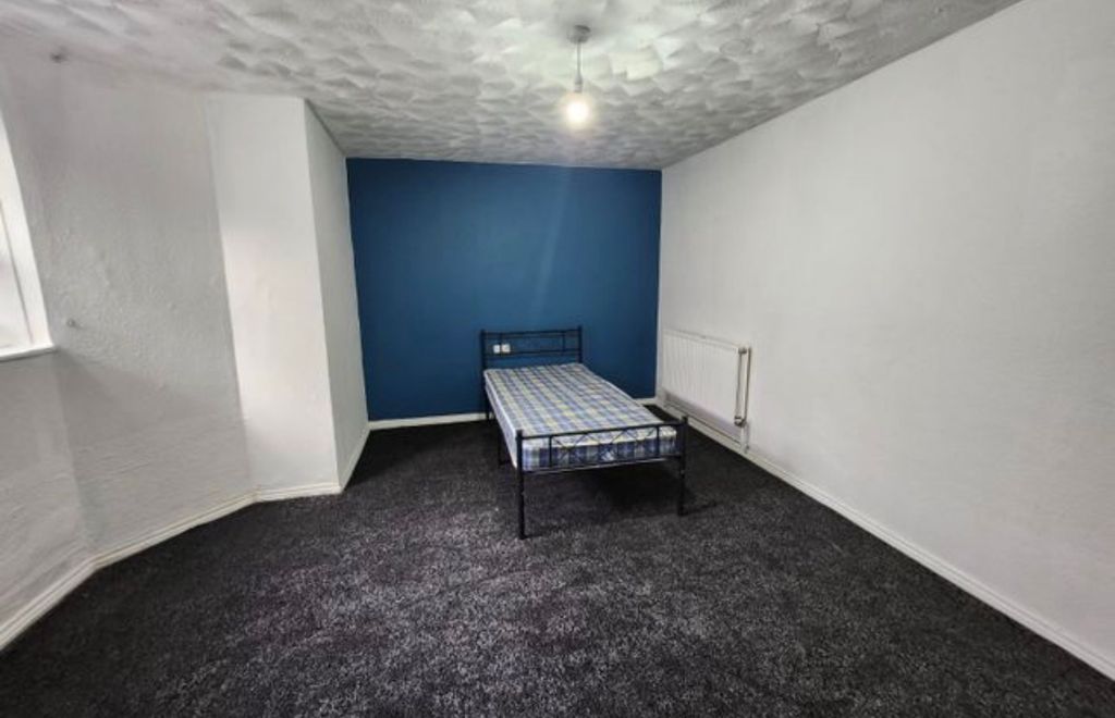 Additional image 19 of 13 bed shared accommodation to rentLittle Horton Lane, Bradford BD5