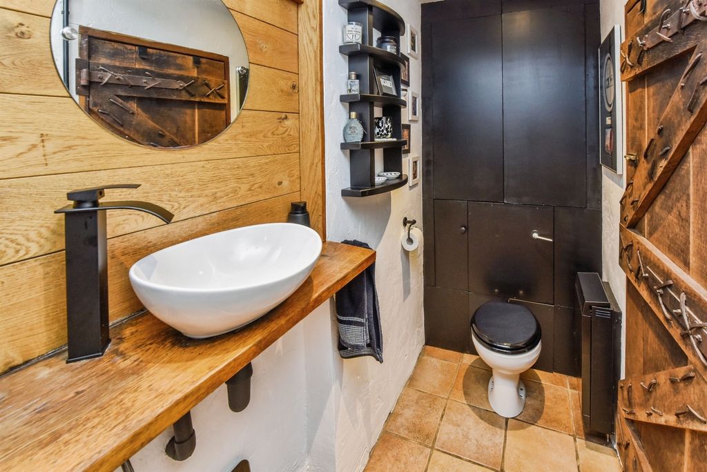 Additional image 12 of 2 bed barn conversion for saleLanes End Hill, Rodden, Frome BA11