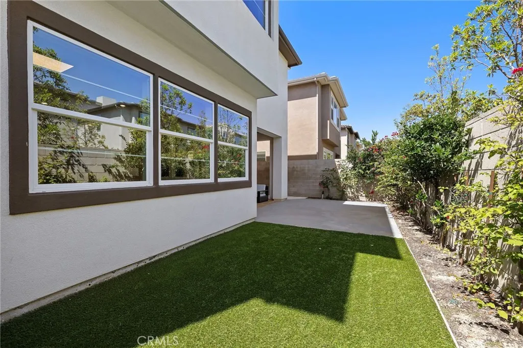 Additional image 113 of 77 Pelican Ln, Irvine, CA 92618