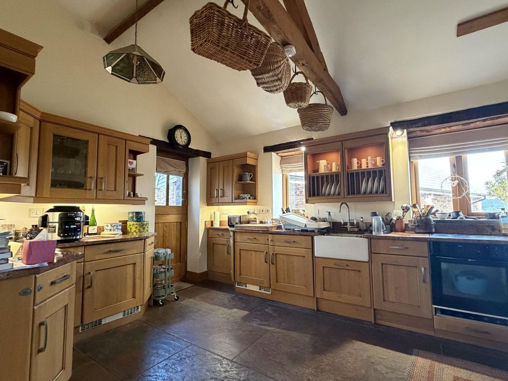 Additional image 4 of 4 bed barn conversion to rentBlack Norle Barn, Glewston, Ross-On- Wye HR9