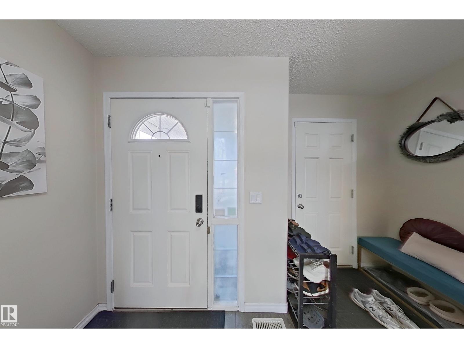 Additional image 5 of 3120 25 Avenue NW, Edmonton, AB, T6T0L8