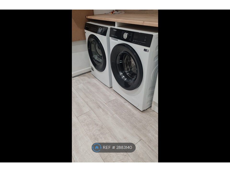 Additional image 5 of Room to rentCentral St, Hengoed CF82