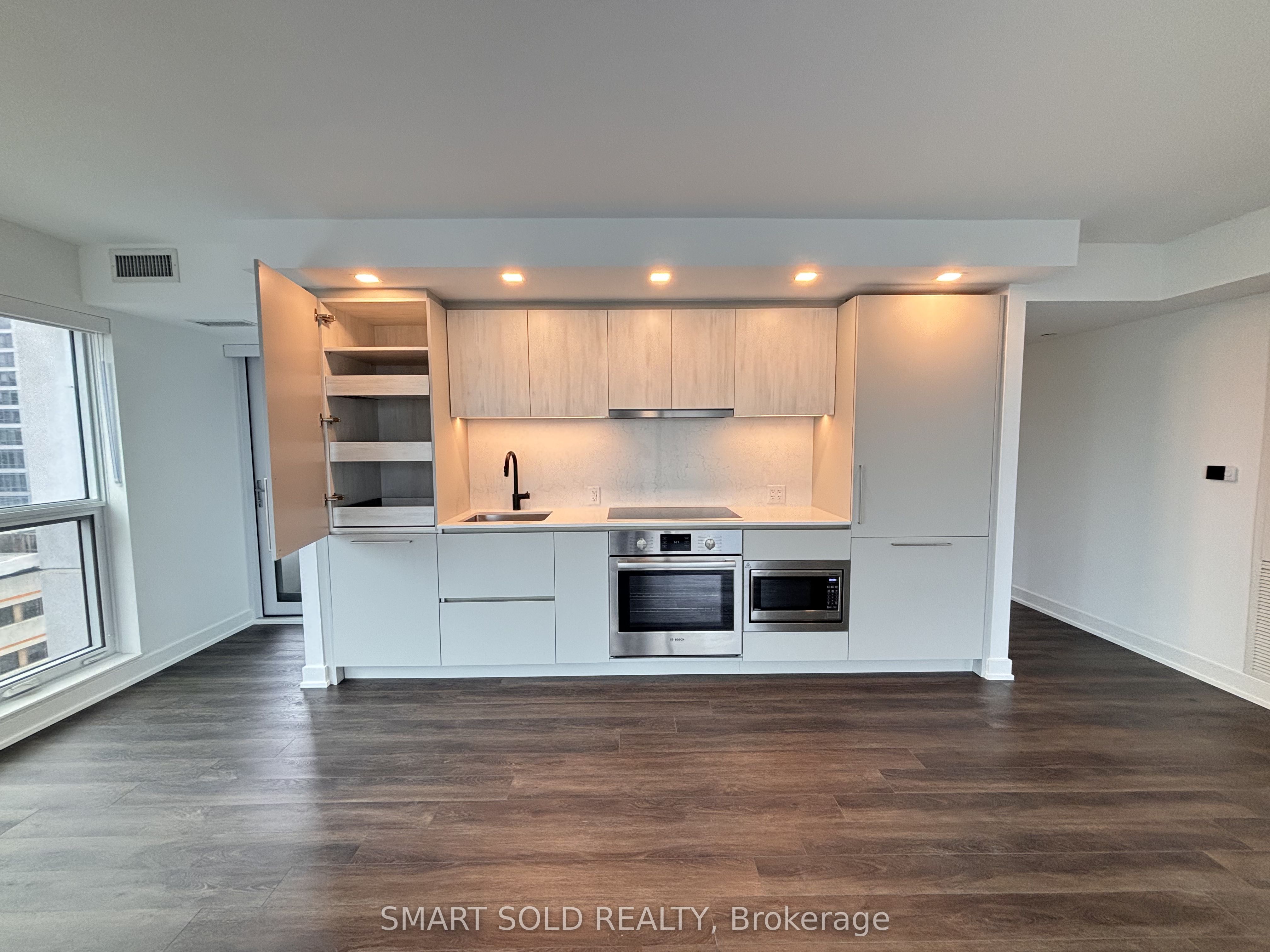 Additional image 2 of 1402-603 Sherbourne Street, Toronto, ON, M4X 1K7