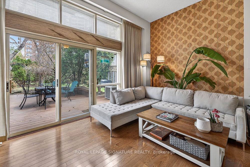 Additional image 4 of 36 Vicora Link Way, Toronto, ON, M3C 1B1
