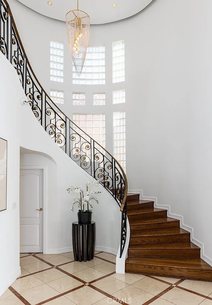 Additional image 89 of 759 Foxkirk Rd, Glendale, CA 91206
