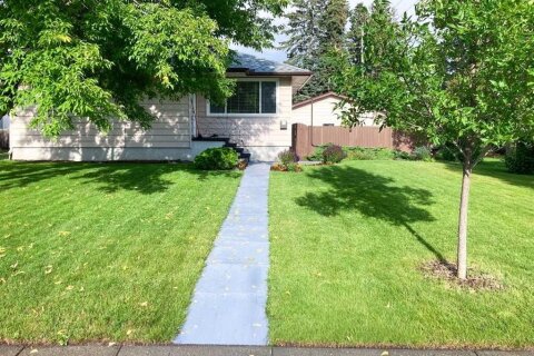 Additional image 8 of 84 Waterloo Drive SW, Calgary, AB, T3C3G1