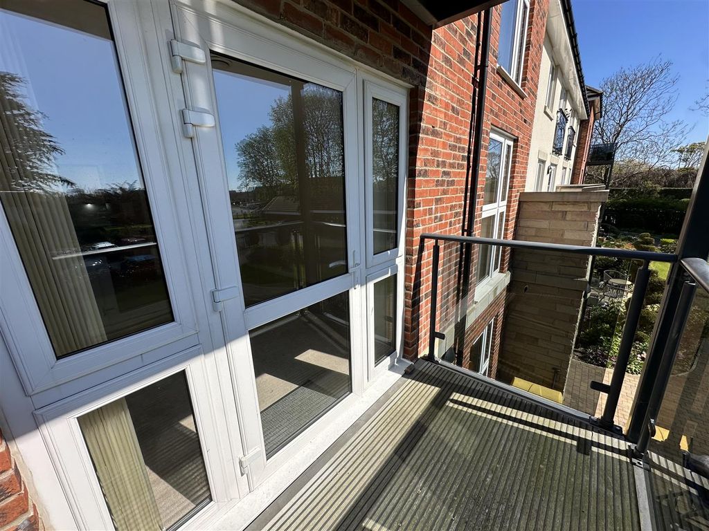 Additional image 34 of 2 bed flat for saleChestnut Court, Bridlington YO16