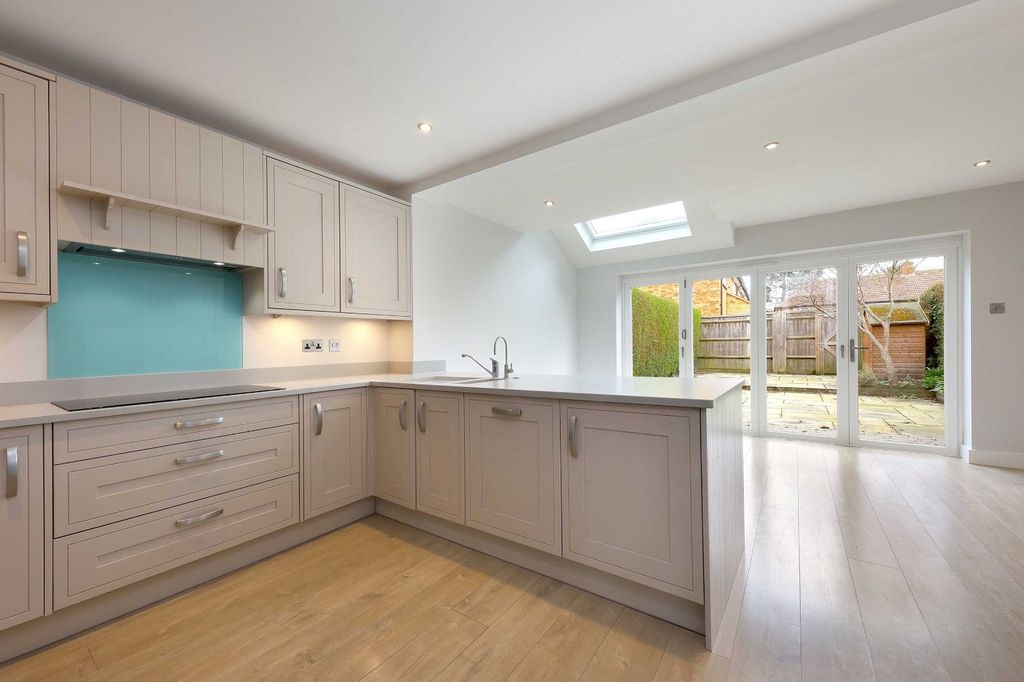 Additional image 4 of 3 bed semi-detached house for saleHorseshoe Crescent, Beaconsfield, Buckinghamshire HP9