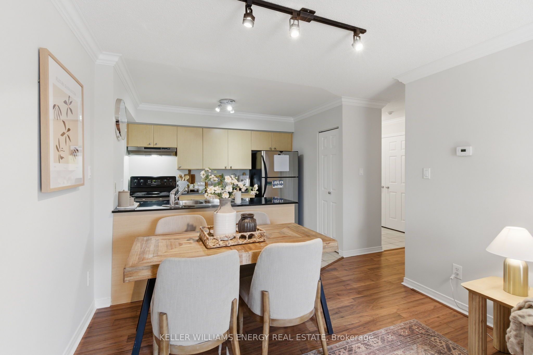 Additional image 4 of 301-90 Aspen Springs Drive, Clarington, ON, L1C 5N3