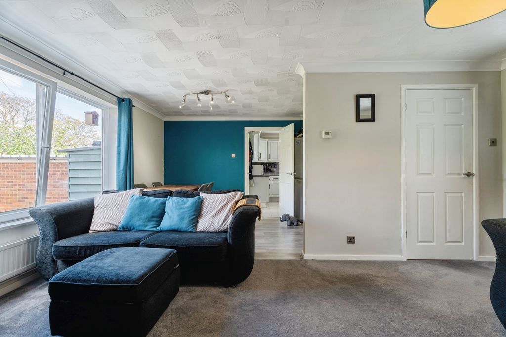 Additional image 6 of 3 bed terraced house for saleYork Close, Bury St. Edmunds IP33