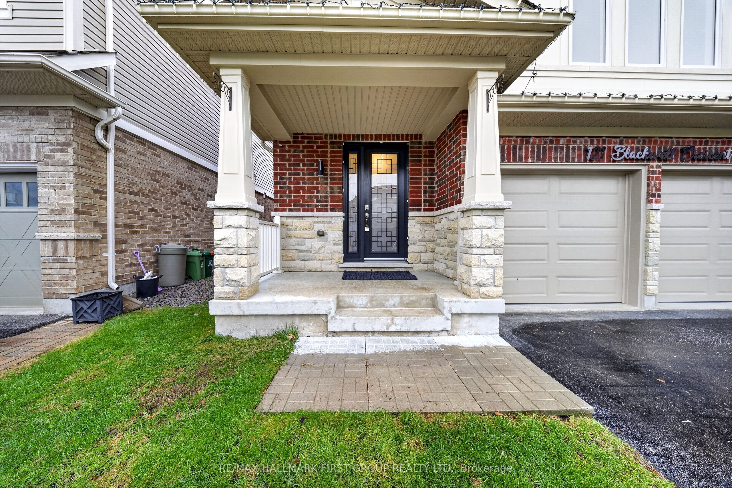 Additional image 4 of 121 Blackwell Crescent, Oshawa, ON, L1L 0C1