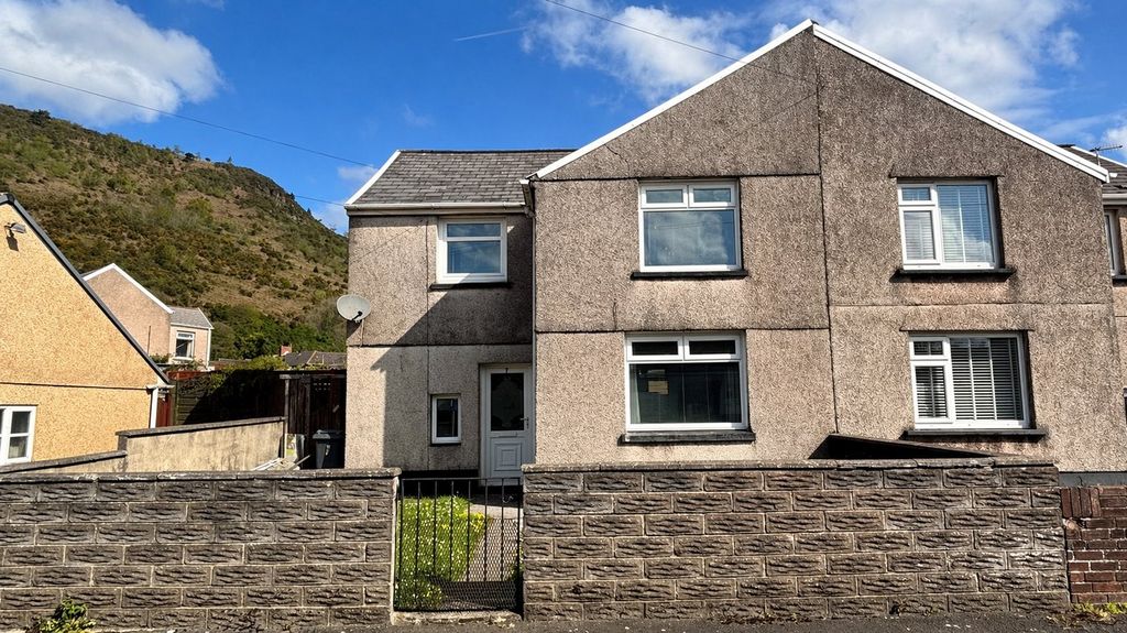 3 bed semi-detached house to rentJersey Street, Port Talbot SA13