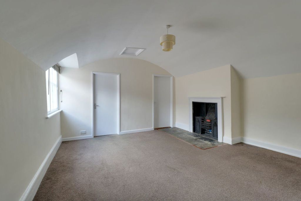 Additional image 2 of 2 bed flat to rentBarroll Street, Hereford HR1