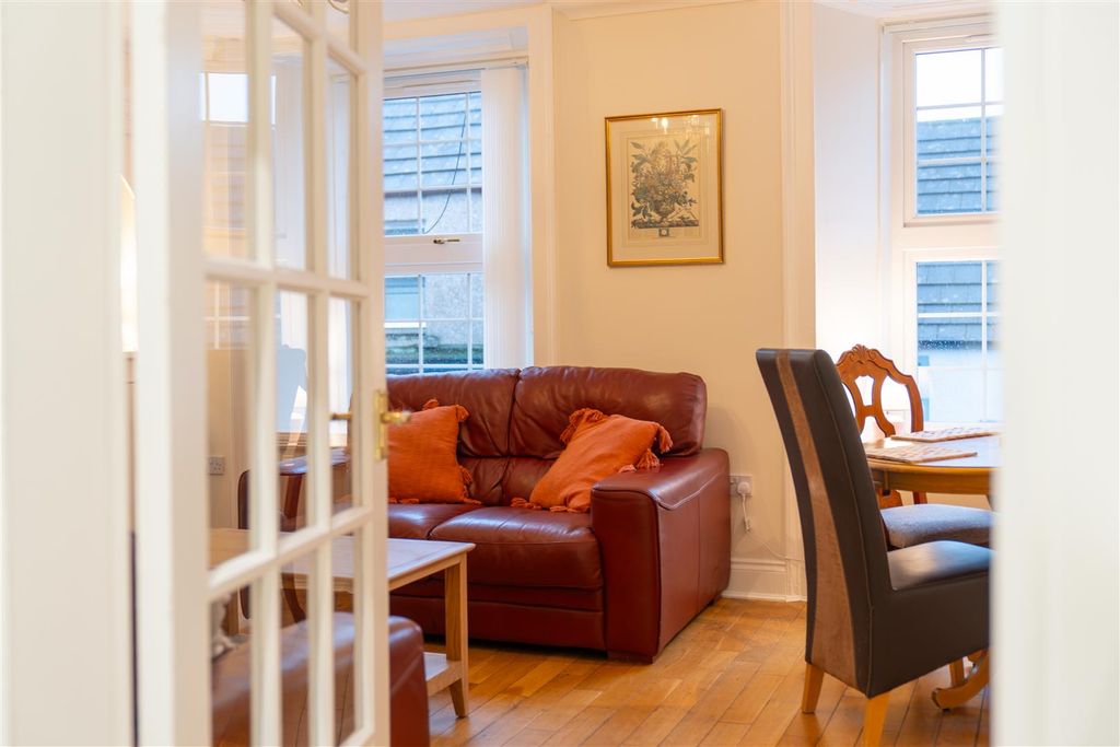 Additional image 7 of 2 bed flat for saleKing Street, Crieff PH7