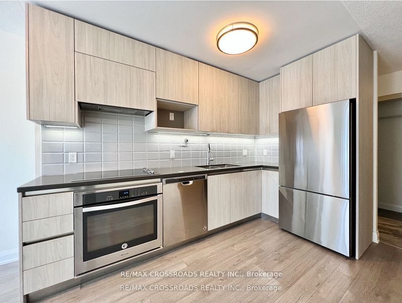 Additional image 5 of 1209-15 Water Walk Drive, Markham, ON, L6G 0G2