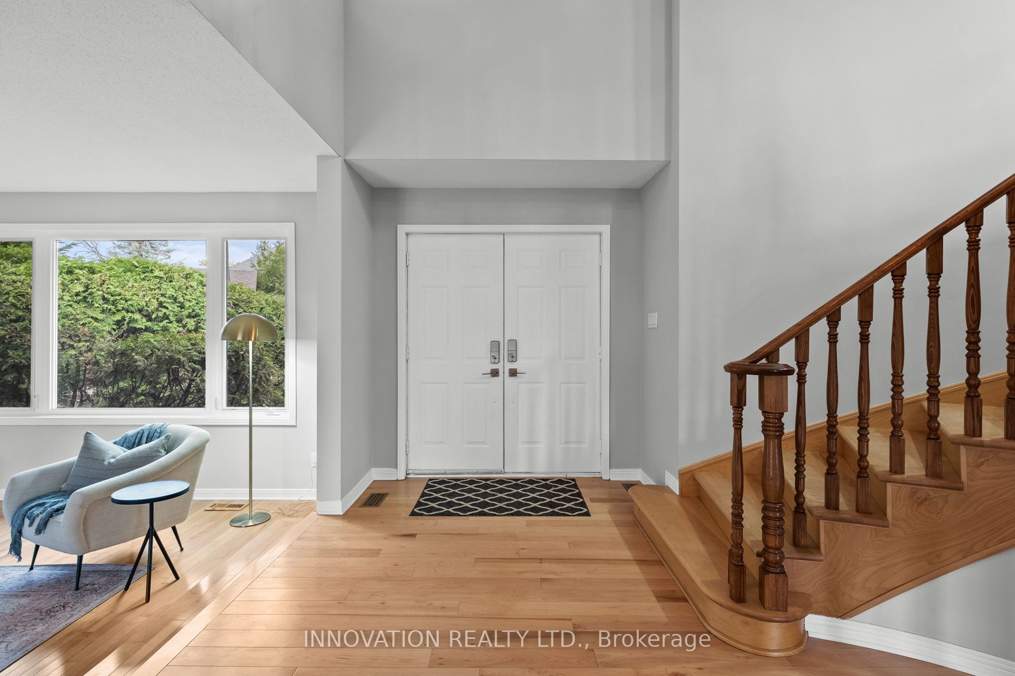 Additional image 3 of 206 Cypress Court, Ottawa, ON, K2H 8Z8