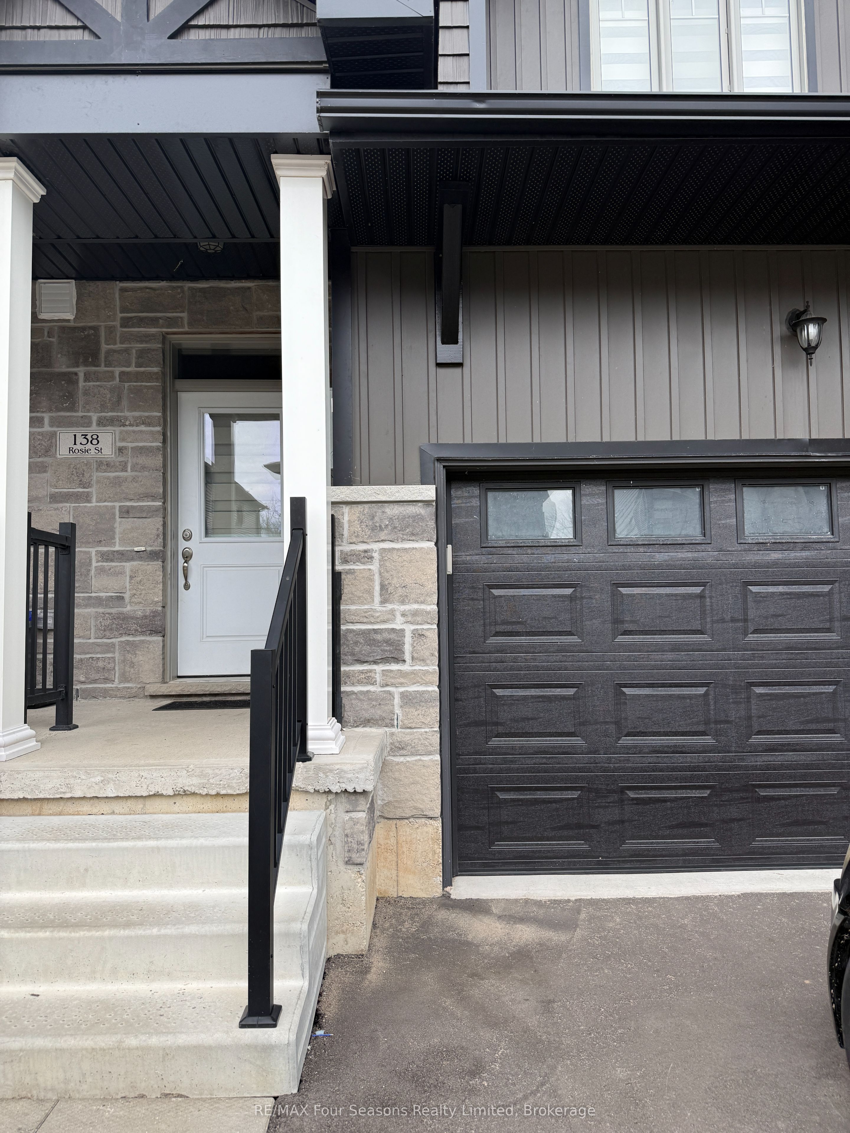 Additional image 2 of 138 Rosie Street, Blue Mountains, ON, N0H 1J0