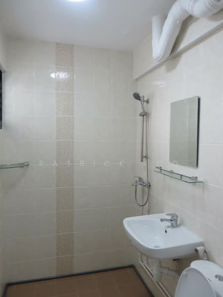 202 Serangoon Central photo 4