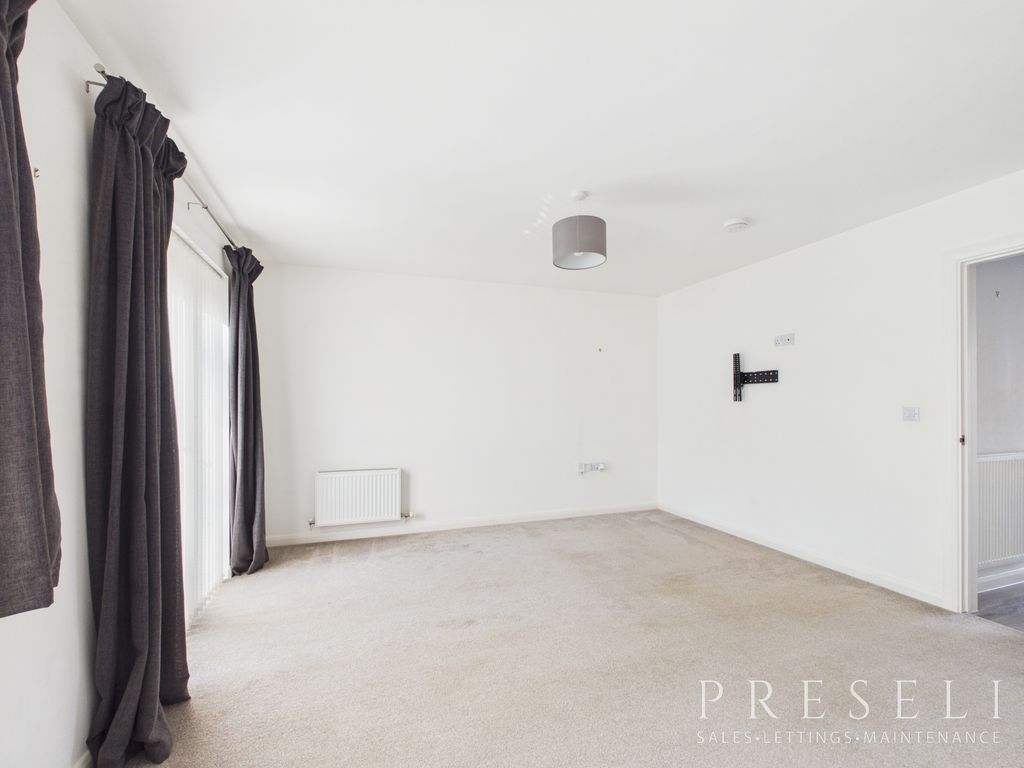 Additional image 5 of 2 bed semi-detached house to rentGlenfields Road, Haverfordwest, Pembrokeshire SA61