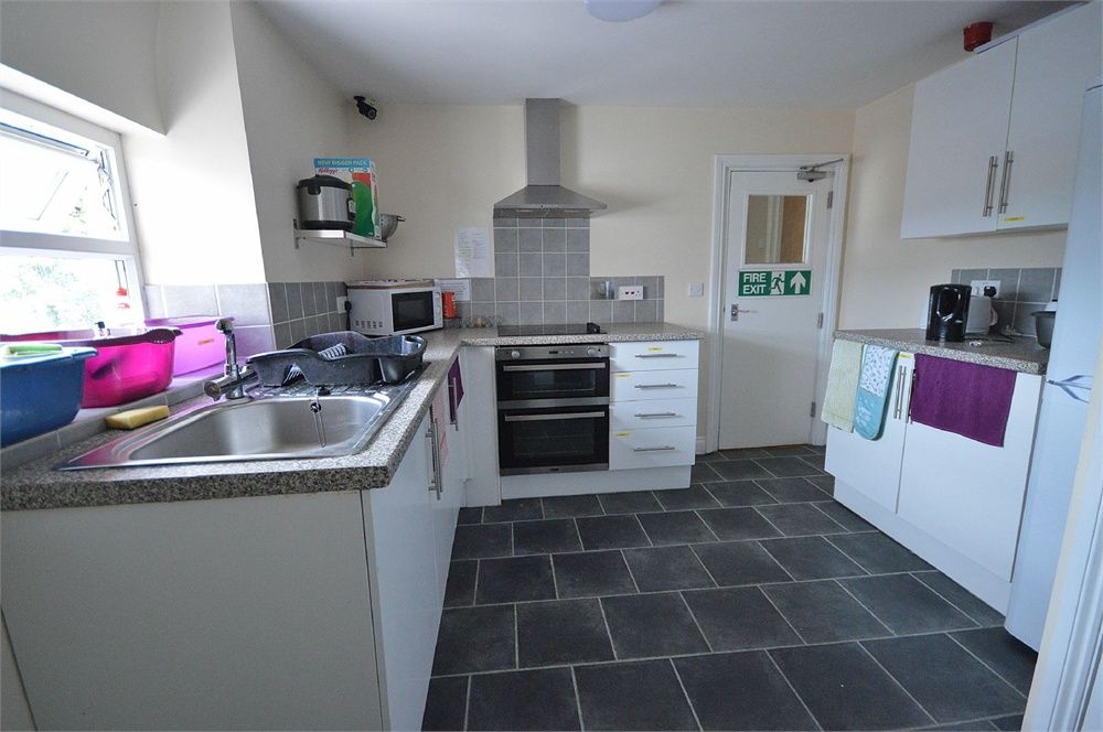 Additional image 6 of 17 bed property to rentRoyal Terrace, Barrack Road, Northampton NN1