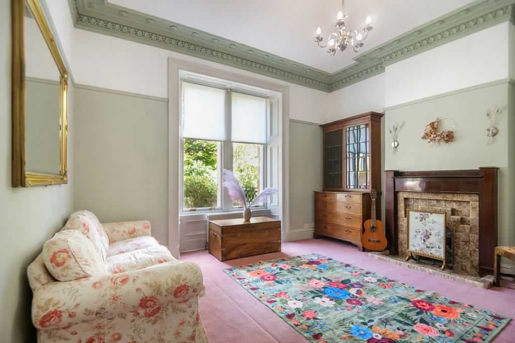 Additional image 14 of 5 bed semi-detached house to rentAlbert Drive, Glasgow G41