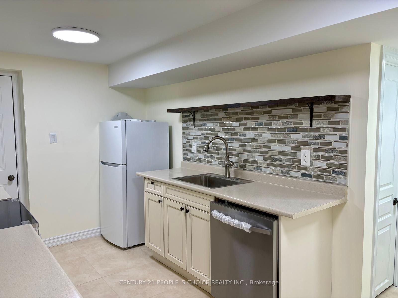 Basement-24 Yardmaster Drive, Brampton, ON, L7A 3Z8 photo 4