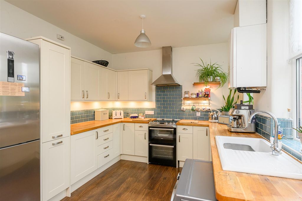 Additional image 2 of 3 bed terraced house for saleHuntington Road, York YO31