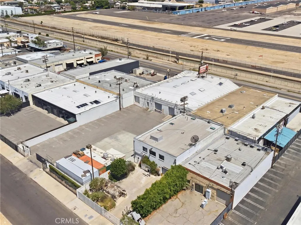 Additional image 10 of 10477 San Fernando Rd, Pacoima, CA 91331