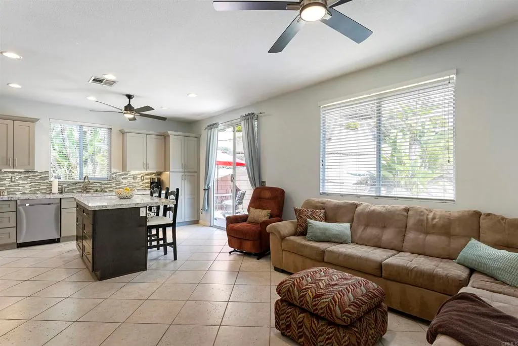 Additional image 16 of 868 Panella Ct, Oceanside, CA 92057