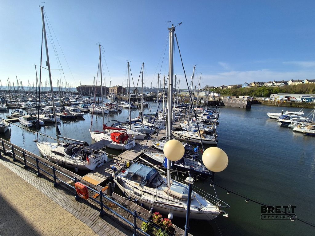 1 bed flat to rent6 Victory House, Nelson Quay, Milford Haven, Pembrokeshire. SA73